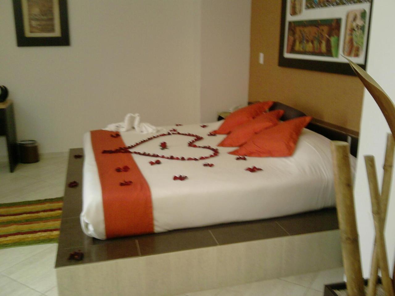 Hotel Real De Tx Текуискуиапан Екстериор снимка